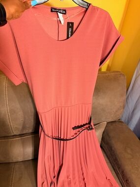 Coral Midi Dress with Pleated Skirt